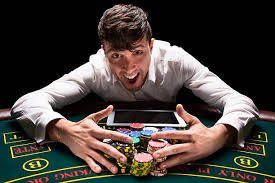 Live Roulette ဆက်ဆောင်ပြားလှည့်ပြဲ ကစားနေသည့် တိုက်ရိုက်ရုပ်သံ